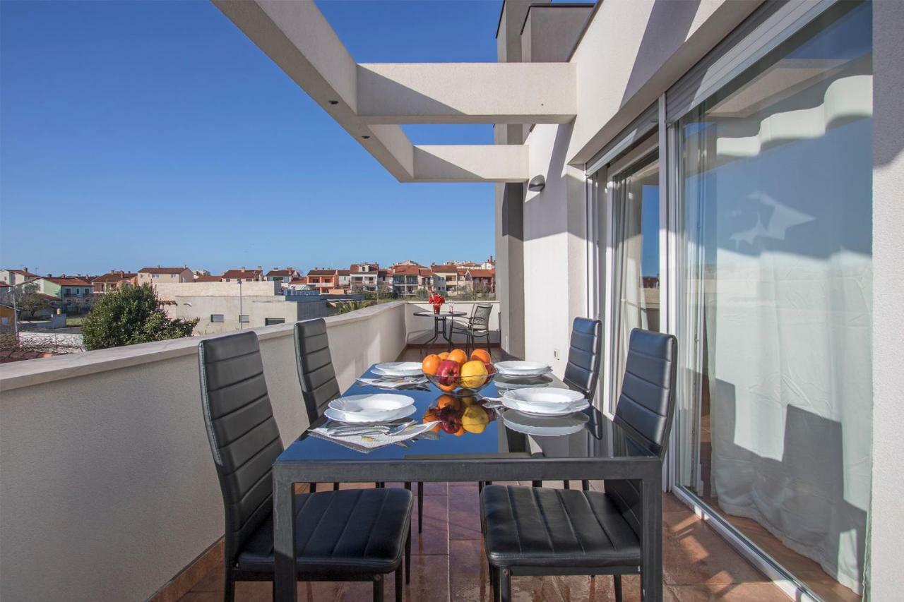 Apartments Peti Pula Ngoại thất bức ảnh